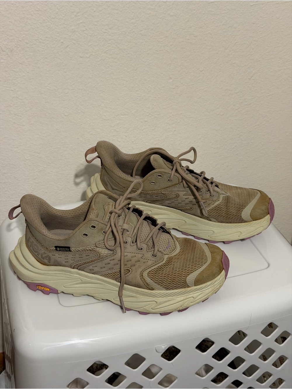 Women’s Hoka Anacapa 2 Low GTX Hiking Shoes